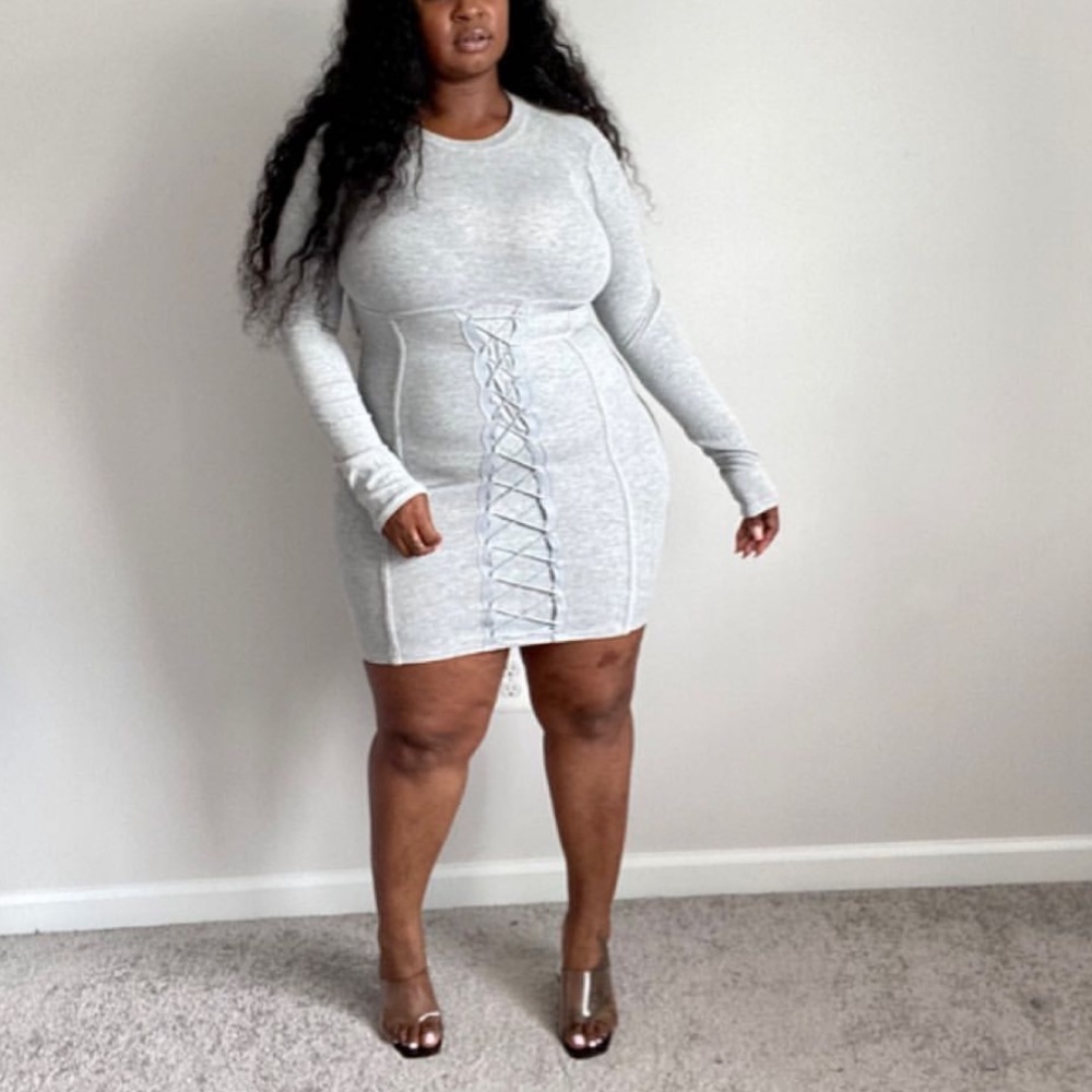 Love Highlight | Ribbed Long Sleeve Lace-Up Dress